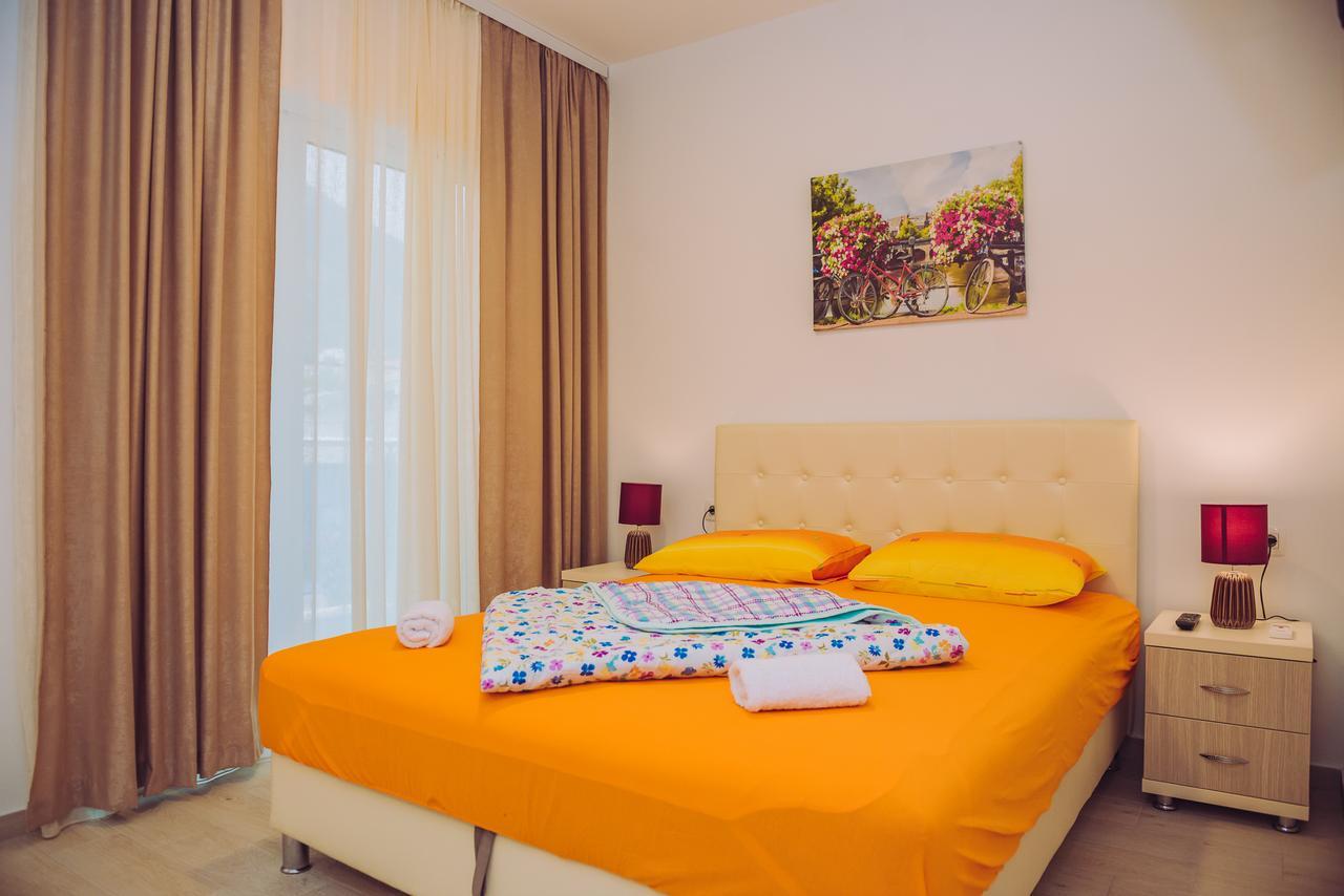 Apartments Krstovic Sutomore Εξωτερικό φωτογραφία