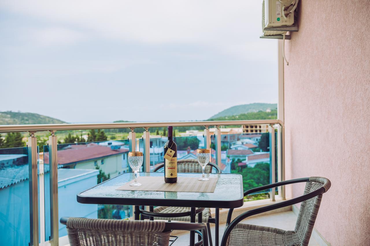 Apartments Krstovic Sutomore Εξωτερικό φωτογραφία