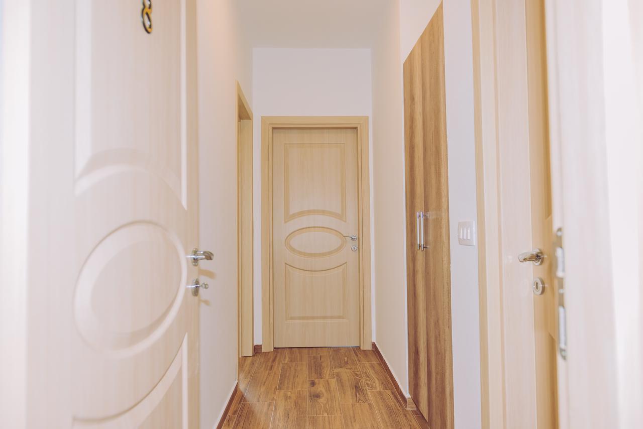Apartments Krstovic Sutomore Εξωτερικό φωτογραφία