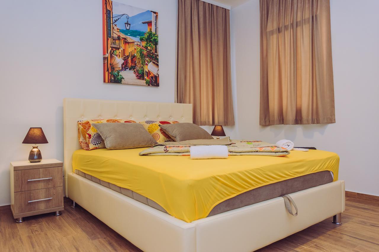 Apartments Krstovic Sutomore Εξωτερικό φωτογραφία