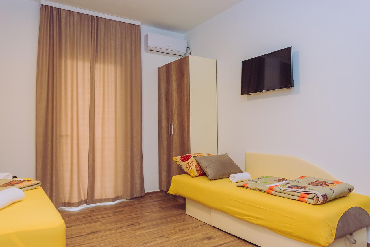 Apartments Krstovic Sutomore Εξωτερικό φωτογραφία