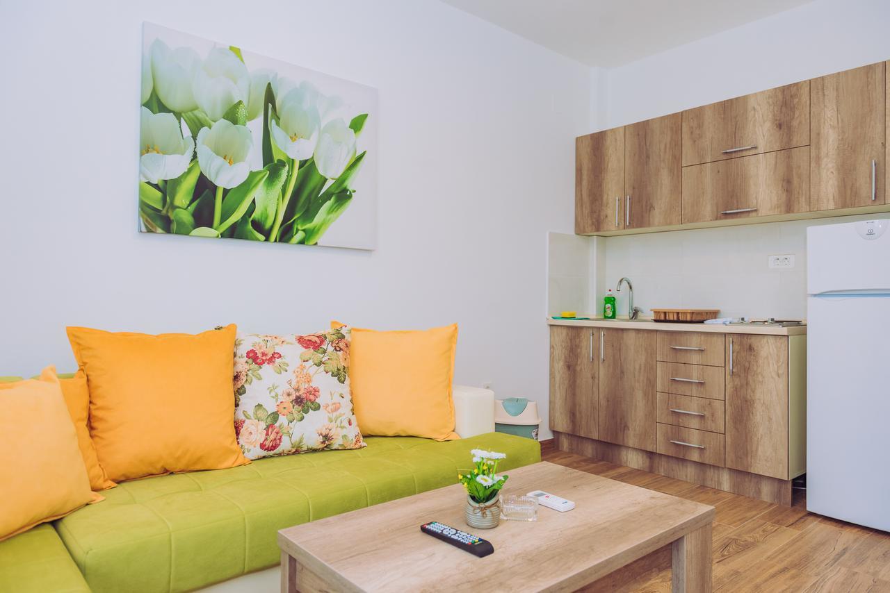 Apartments Krstovic Sutomore Εξωτερικό φωτογραφία