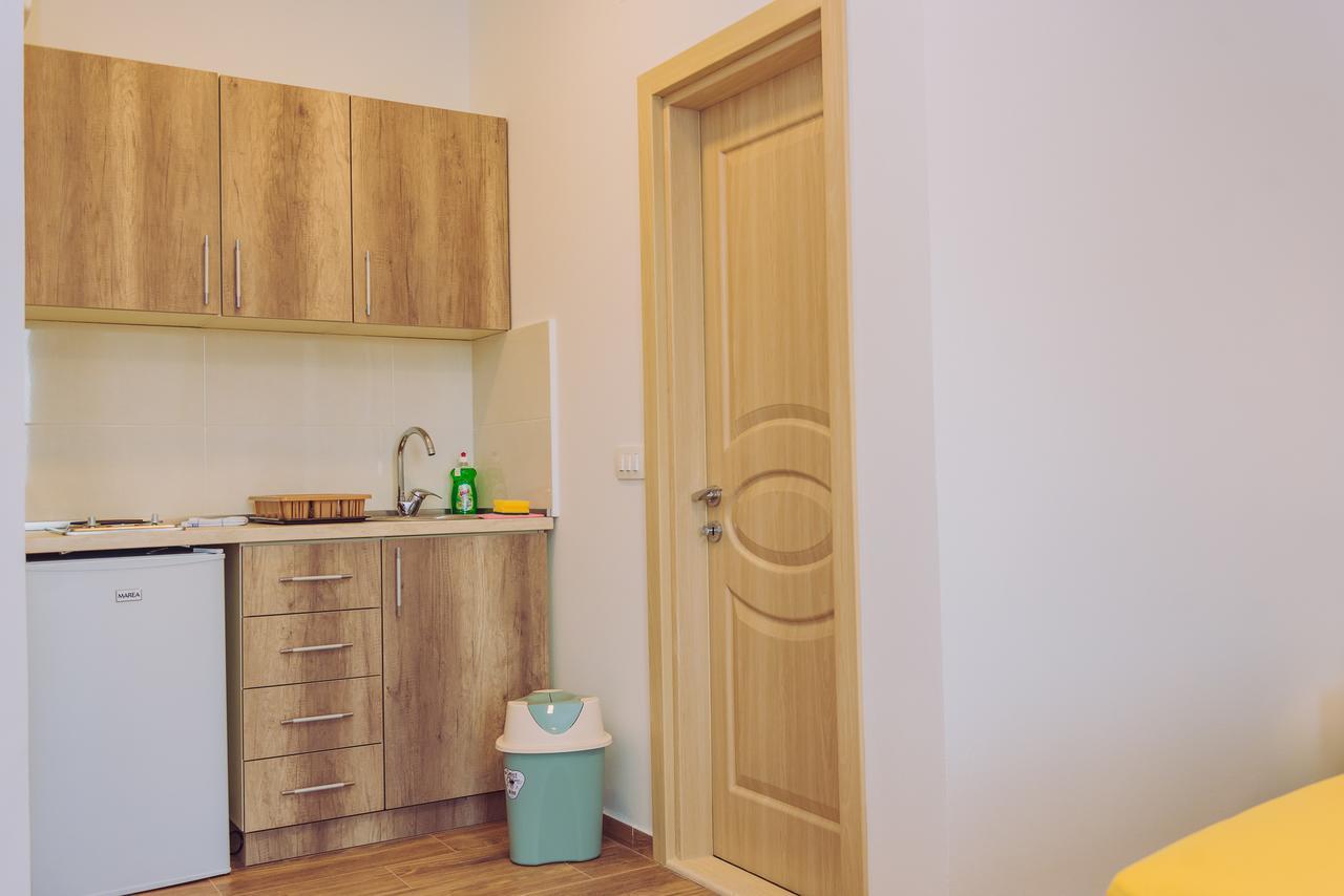 Apartments Krstovic Sutomore Εξωτερικό φωτογραφία